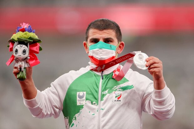 دومین مدال‌آور جهانی خوزستان به اهواز بازگشت