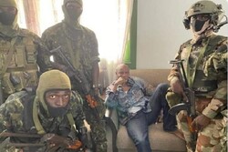 رئیس‌جمهور گینه بازداشت و نهادهای دولتی منحل شدند
