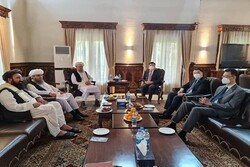 معاون دفتر سیاسی طالبان در کابل با سفیر چین در افغانستان دیدار کرد