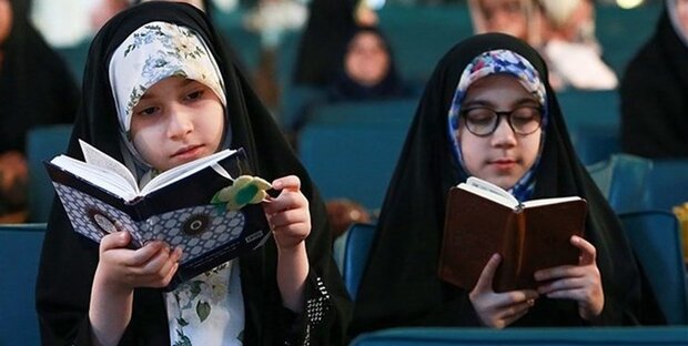 خوش بختی فرزاندان را با آموزش قرآن ضمانت کنیم 