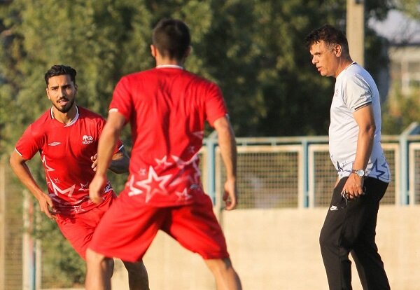 آخرین تمرین تیم فوتبال تراکتور در تبریز قبل از سفر به قطر