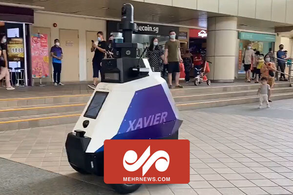 ربات انتظامات در سنگاپور شروع به کار کرد