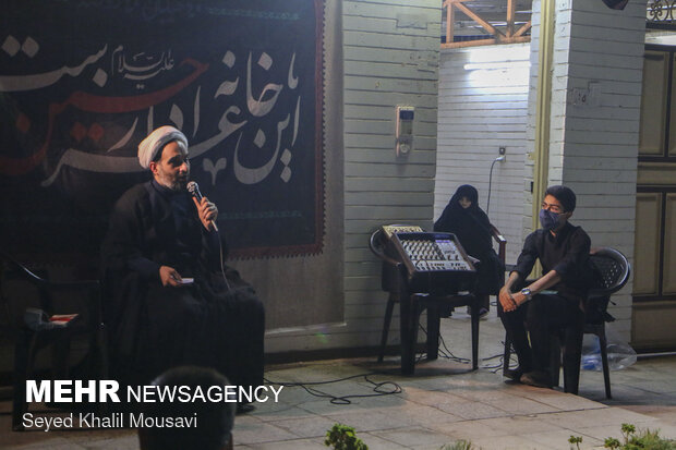 هر کوچه یک حسینیه