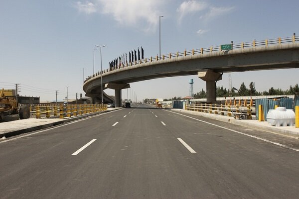 کاهش ۱۵ درصدی بار ترافیک با ایجاد تقاطع غیرهمسطح بزرگراه باقری