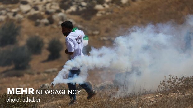 تظاهرات گسترده فلسطینیان علیه شهرک سازی در کرانه باختری