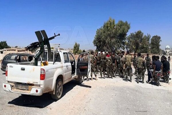 ارتش سوریه خودروهای نظامی آمریکا را وادار به عقب نشینی کرد