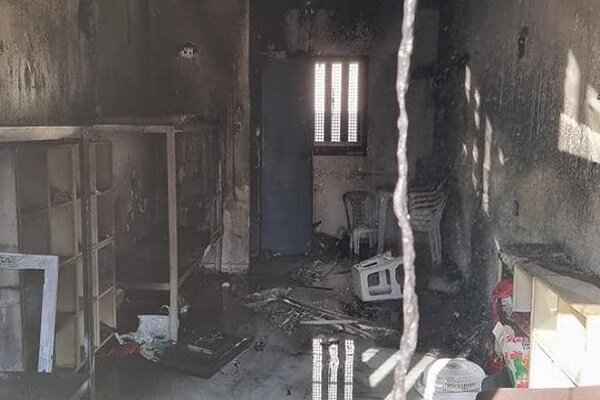 اسیران فلسطینی چند بند زندانهای النقب و رامون را به آتش کشیدند