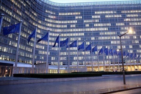 اتحادیه اروپا بازداشت ۵۵ تن از تاتارهای کریمه را محکوم کرد