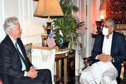 پاکستانی فوج اور آئی ایس آئی کے سربراہان سے امریکی خفیہ ایجنسی کے سربراہ کی ملاقات
