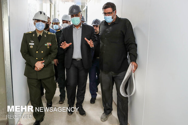 Defense minister's visit to Fakhra vaccine company