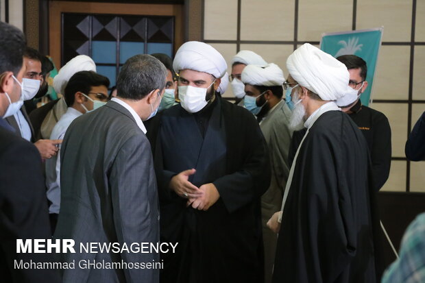 رونمایی سند چشم‌انداز جامع مساجد استان بوشهر