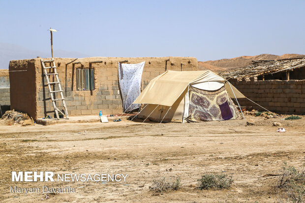 اردوی جهادی دانشجویان خراسان شمالی درمناطق زلزله زده گرمه و جاجرم
