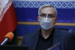 Iran to begin vaccinating teens tomorrow: health minister