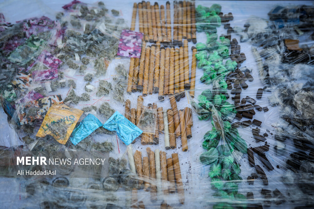 کشف ۲ تن موادمخدر در طرح ظفر پلیس پایتخت