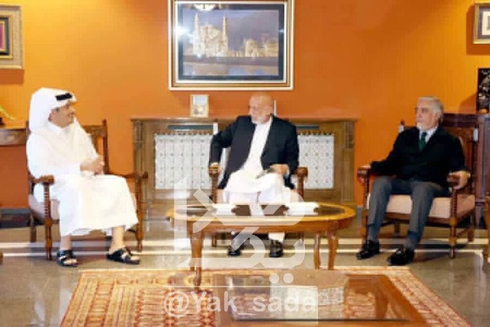 حامد کرزای و عبدالله عبدالله با وزیر خارجه قطر دیدار کردند