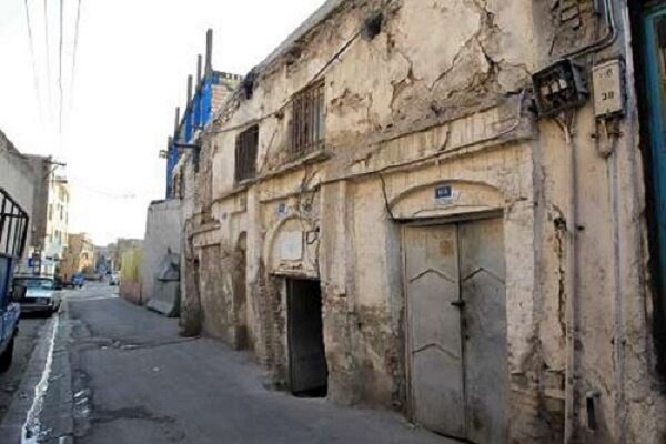 ۱۸۰۰ هکتار بافت ناکارآمد شهری در استان بوشهر داریم