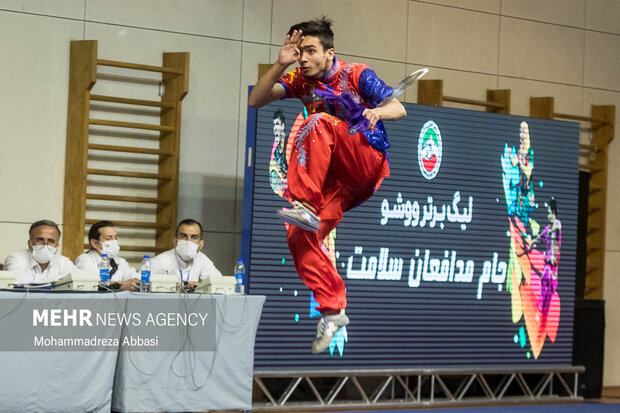 پانزدهمین دوره رقابت‌های لیگ برتر ووشوی مردان  با حضور  ۹ تیم طی روزهای ۲۰ تا ۲۵ شهریور ماه به صورت متمرکز در تهران برگزار می شود