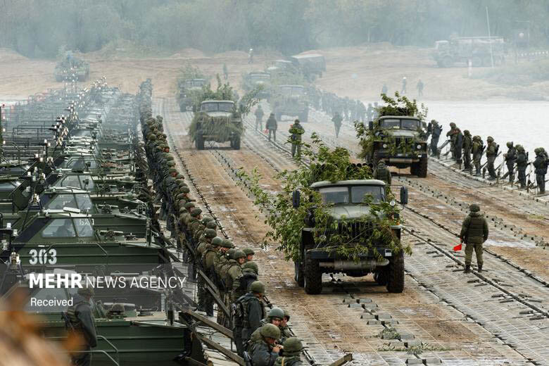 اوکراین از استقرار صدهزار نیروی پیاده روسیه در منطقه مرزی خبر داد