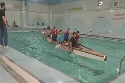 تمرین تیم قایقرانی خراسان شمالی در استخر کودکان