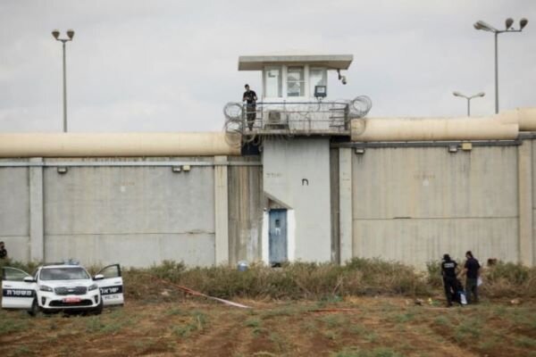 سرنوشت مبهم اسرای «تونل آزادی»/«نبرد بزرگ»در زندان‌ها آغاز میشود؟