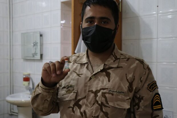 واکسیناسیون سربازان سپاه اصفهان آغاز شد