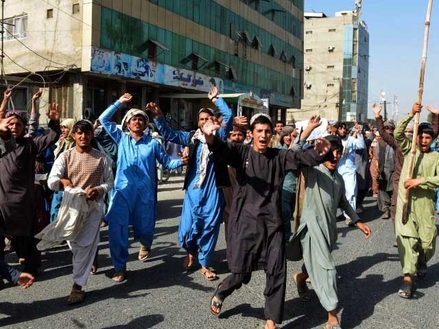 افغانستان کے شہر قندھار میں طالبان کے خلاف عوام کا احتجاجی مظاہرہ
