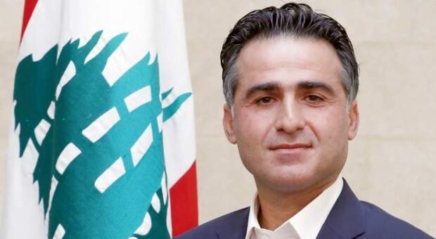تقدیر وزیر لبنانی از ارسال سوخت توسط ایران/محاصره آمریکا شکسته شد