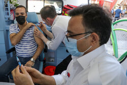 زنجان جزو شهرهای برتر در زمینه واکسیناسیون است