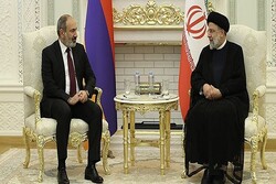 Raeisi, Pashinyan stress deepening bilateral ecnomic ties