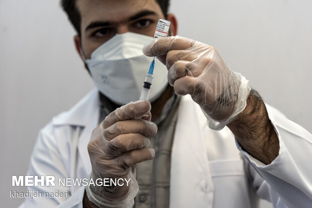 ادامه واکسیناسیون دانشجویان خواجه نصیر در روزهای 27 و 28 مهر