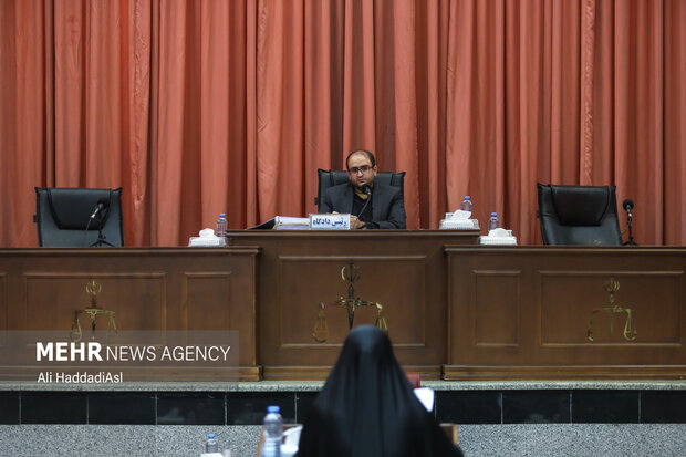 این دادگاه به قضاوت قاضی پورمریدی در در شعبه ۵۵ حقوقی تهران برگزار شد