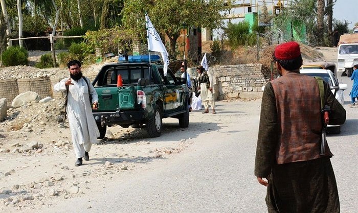 افغانستان میں جلال آباد چیک پوسٹ پر مسلح افراد کے حملے میں 2 طالبان ہلاک