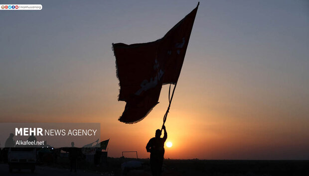 Arbaeen pilgrims on way to Karbala