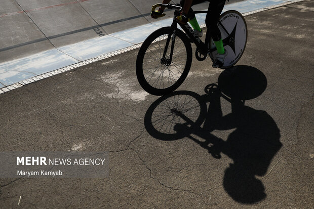 Iran women's track cycling competitions held in Tehran
