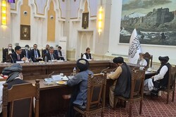 نخست وزیر طالبان با نمایندگان روسیه، چین و پاکستان دیدار کرد