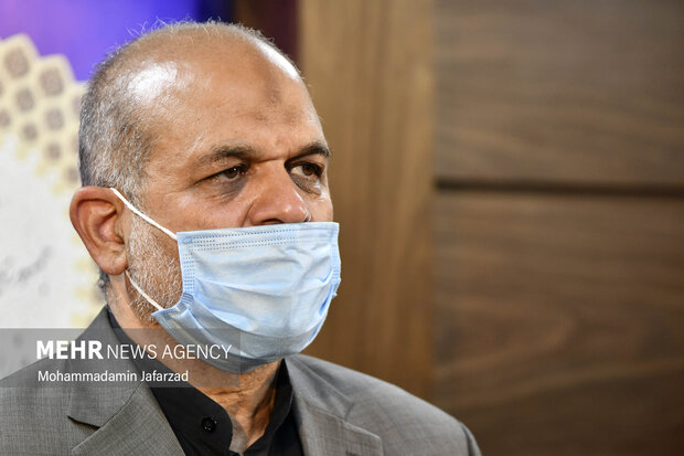 احمد وحیدی وزیر کشور به سوالات خبرنگاران پس از  جلسه قرارگاه ستاد ملی مبارزه با کرونا پاسخ می دهد