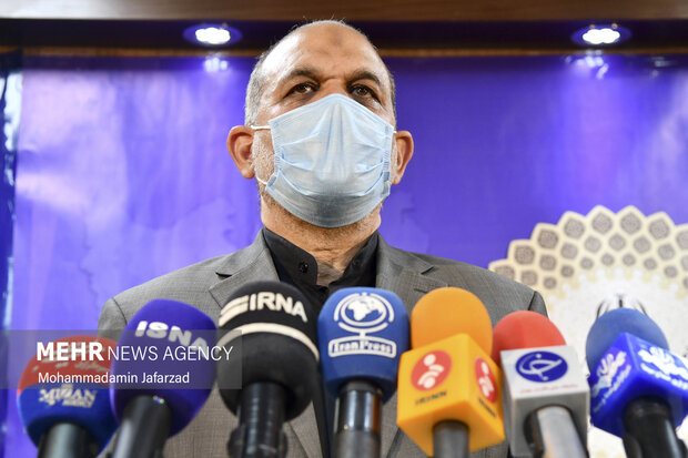 احمد وحیدی وزیر کشور به سوالات خبرنگاران پس از  جلسه قرارگاه ستاد ملی مبارزه با کرونا پاسخ می دهد