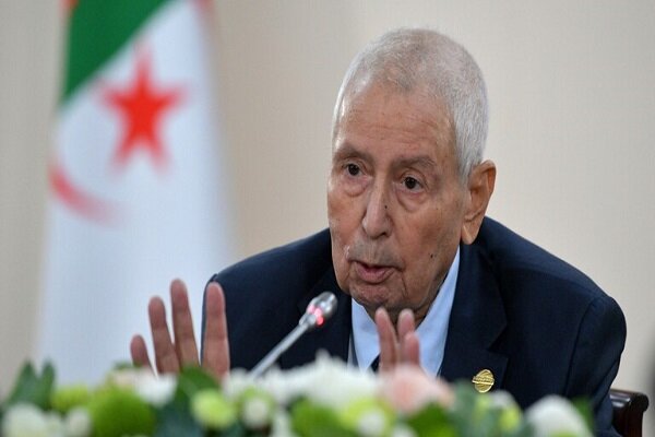 عبدالقادر بن صالح رئیس جمهور اسبق الجزایر درگذشت