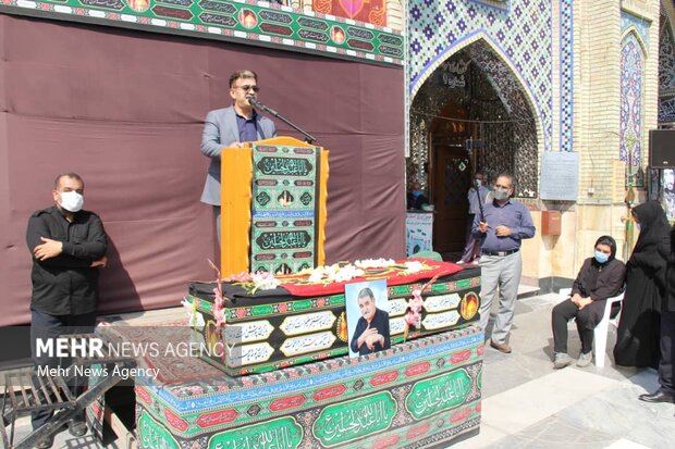 مراسم تشییع پیکر استاد فخر موسوی در آستانه اشرفیه