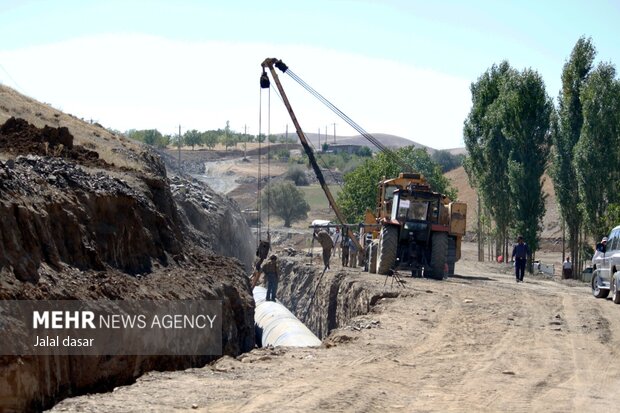 ورود قرارگاه خاتم‌الانبیاء به پروژه‌های آبرسانی و راهسازی کردستان