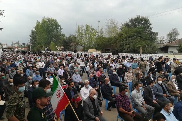 تصاویری از حضور رئیس مجلس در یادواره ۵۵۰ شهدای صومعهسرا