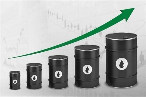 Oil up due to tight US supply, declining China's reserves 