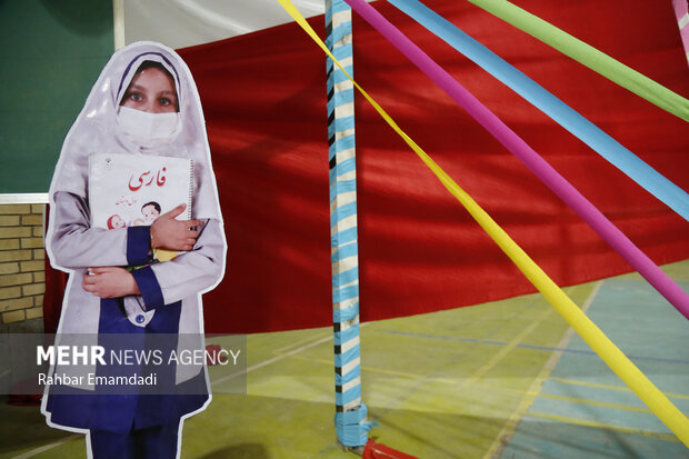 ایجاد خط ۱۵۷۰ برای رسیدگی به آسیب روحی دانش آموزان در استان سمنان