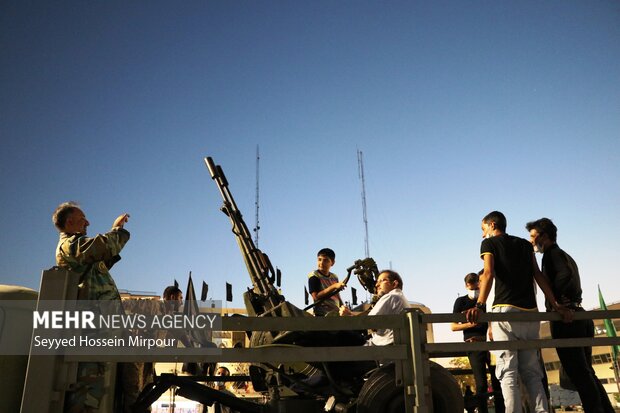 Commemorating Sacred Defense in Mashhad