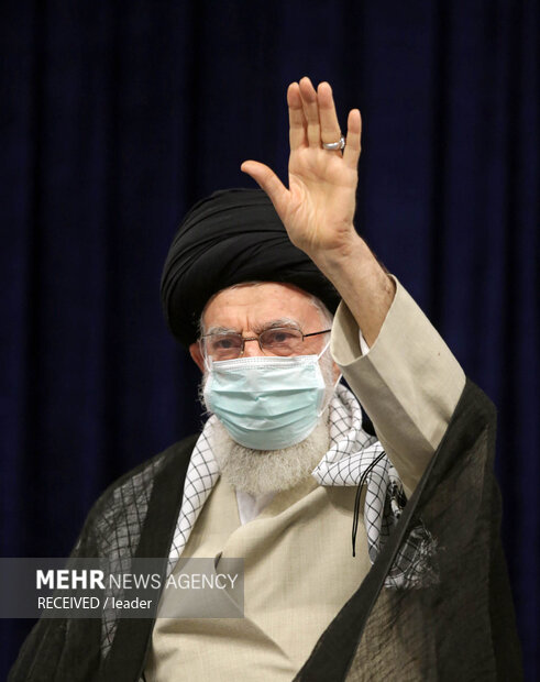 Leader at recitation ceremony of Arbaeen supplications
