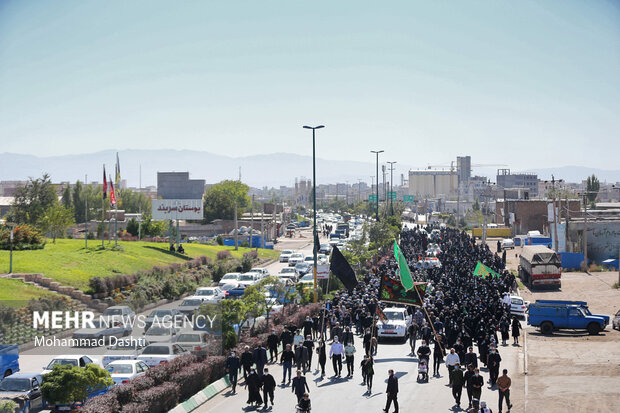 پیاده روی بازماندگان اربعین در اردبیل