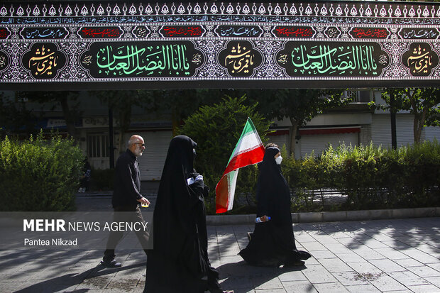 مراسم راهپیمایی جاماندگان اربعین حسینی با حضور عاشقان حسینی در تهران برگزار شد