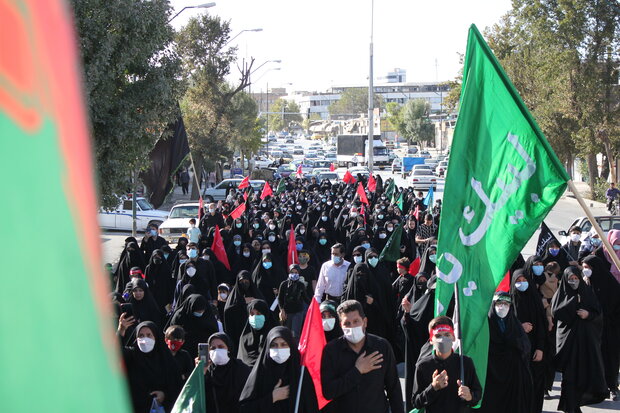 مراسم پیاده روی جاماندگان اربعین در کرمانشاه برگزار شد