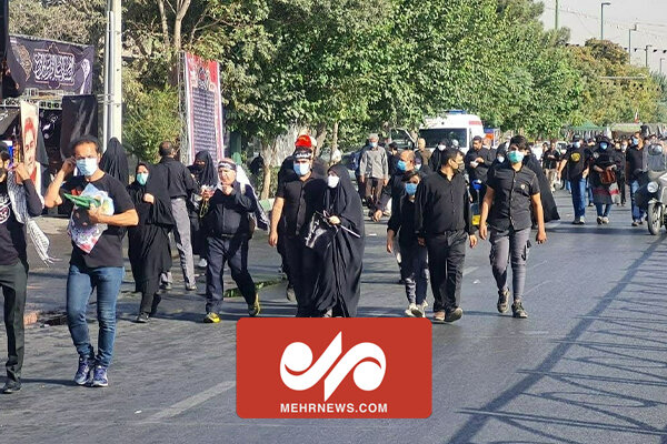 تہران میں اربعین حسینی کے موقع پر حسینی عزاداروں کا پیدل مارچ