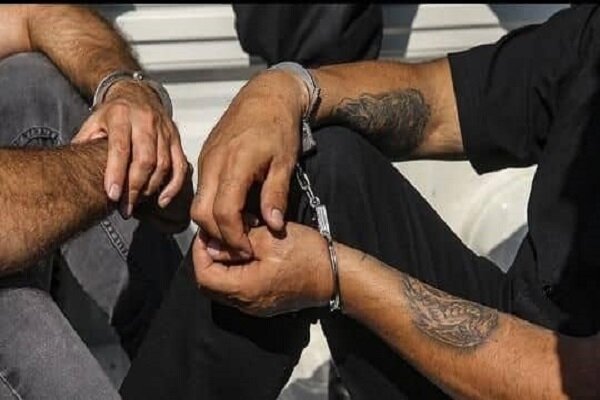 دستگیری ۲ قاچاقچی مواد مخدر در نظرآباد